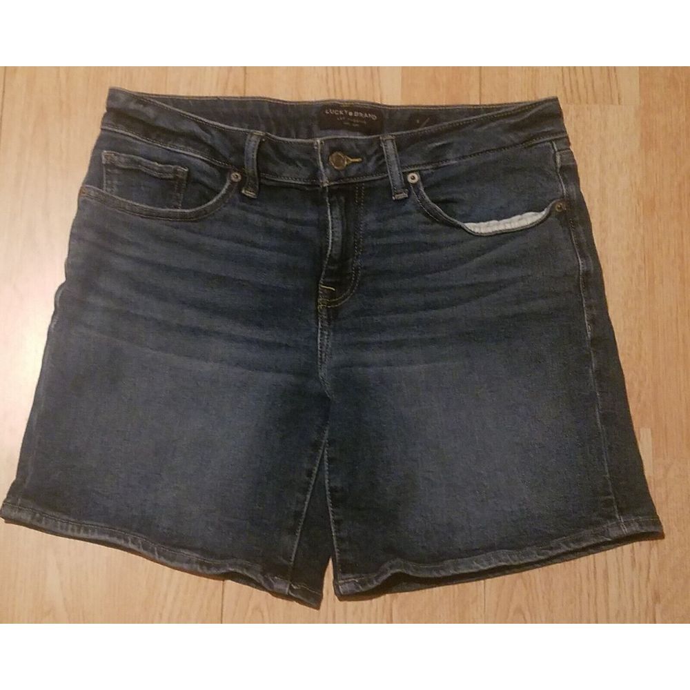 Lucky Brand‎ Shorts Womens 6/28 Blue Denim The Roll Up  6" Stretch Waist 31" EUC